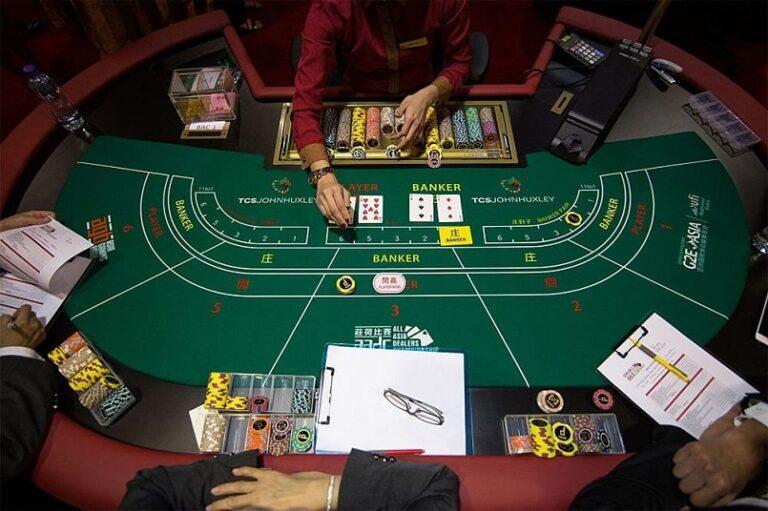 Trải nghiệm Casino Royale HD online chất lượng cao miễn phí ngay hôm nay